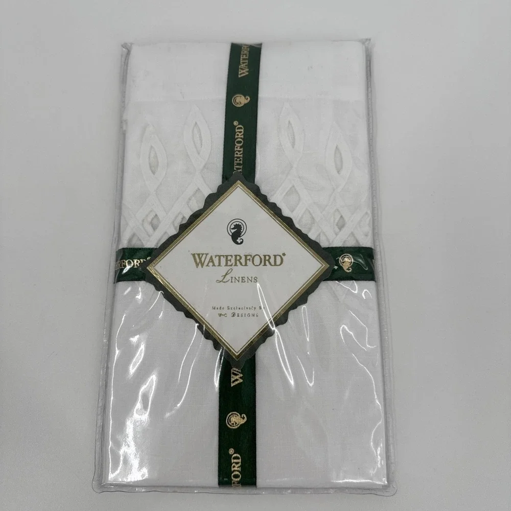 Vintage 1996 WATERFORD Fingertip Towels New 100%‎ Linen Set Of 2 White NEW